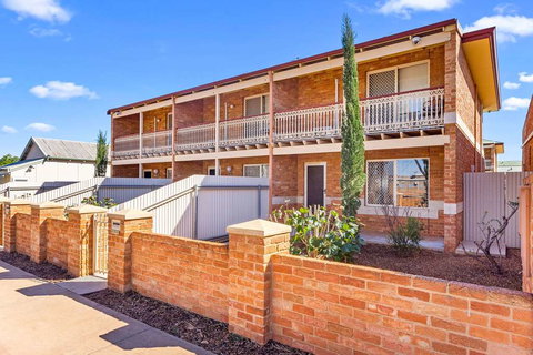 Quality Inn Railway - Rental Cars 16