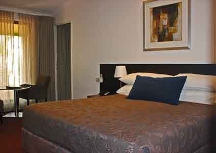 Karratha International Hotel - Rental Cars 1