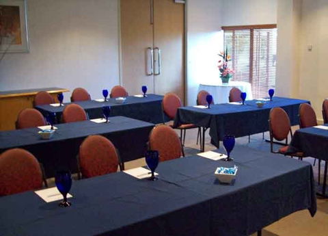 Karratha International Hotel - Rental Cars 5