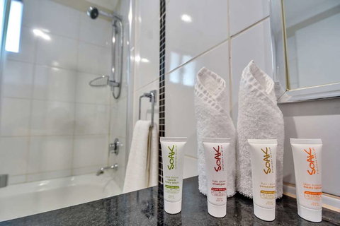 Argus Apartments Darwin - Rental Cars 8