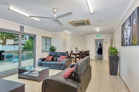 Argus Apartments Darwin - Rental Cars 10