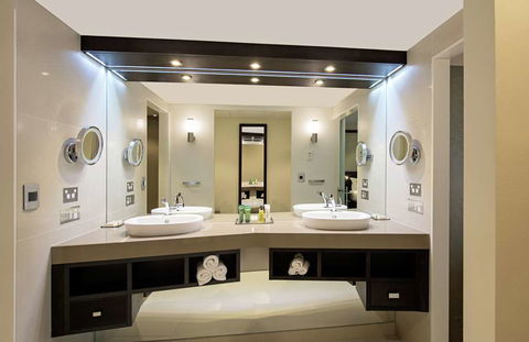 Hilton Darwin - Rental Cars 5