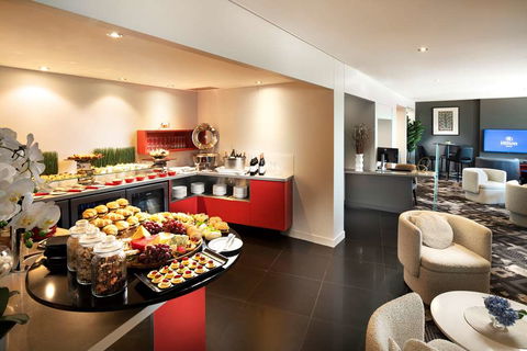 Hilton Darwin - Rental Cars 16