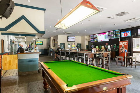 Hotel Frontier Darwin - Rental Cars 6