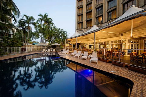 DoubleTree by Hilton Hotel Darwin - Rental Cars 7