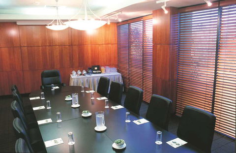 DoubleTree by Hilton Hotel Darwin - Rental Cars 10