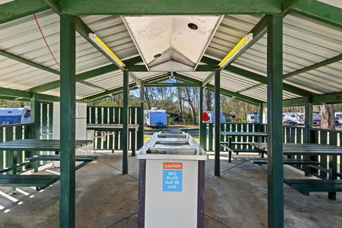 Discovery Parks Echuca - Rental Cars 0