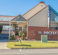 The River Boat Hotel-Echuca - Rental Cars