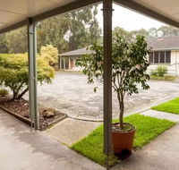 Prom Country Lodge - Rental Cars