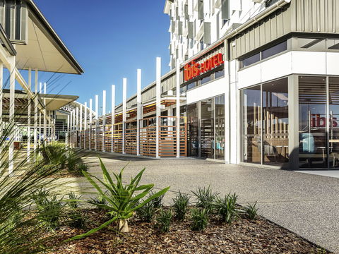 Ibis Mackay Airport - Rental Cars 0