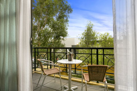 Quest Narre Warren - Rental Cars 9