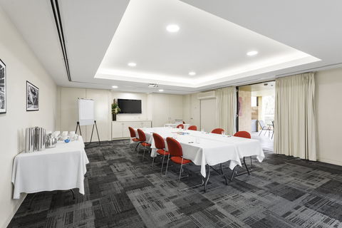 Quest Narre Warren - Rental Cars 11