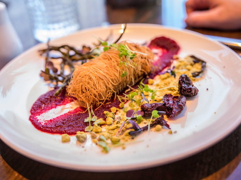 Novotel Canberra - Rental Cars 10