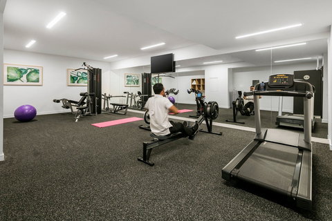 Quest Canberra City Walk - Rental Cars 9