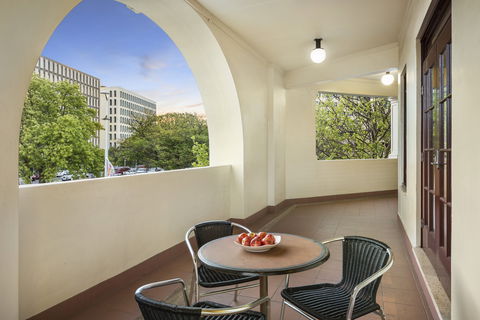 Quest Canberra - Rental Cars 7