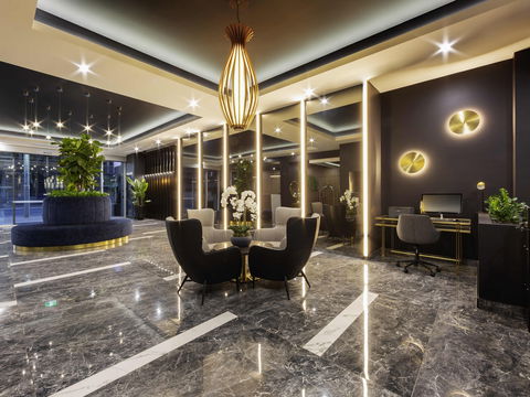 The Sebel Canberra Civic Hotel - Rental Cars 4