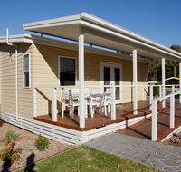 Ocean Beach Resort and Holiday Park - Rental Cars