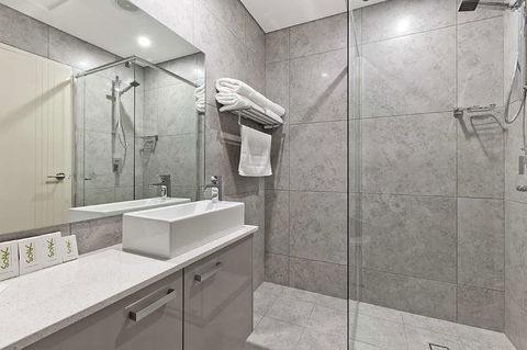 Argus Hotel Darwin - Rental Cars 5