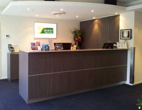 Quest Carlton on Finlay - Rental Cars 1