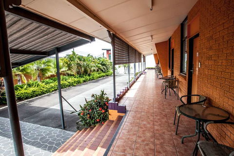 Darra Motel And Conference Centre - Rental Cars 1