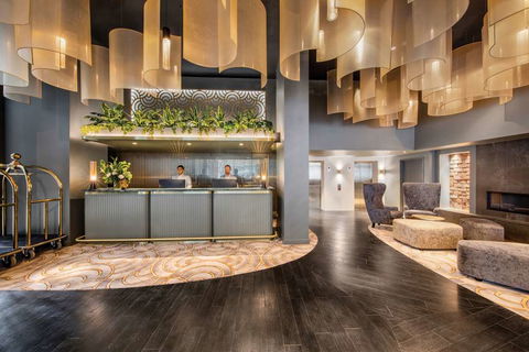 Vibe Hotel Hobart - Rental Cars 1