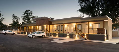 New Crossing Place Motel - Rental Cars 0