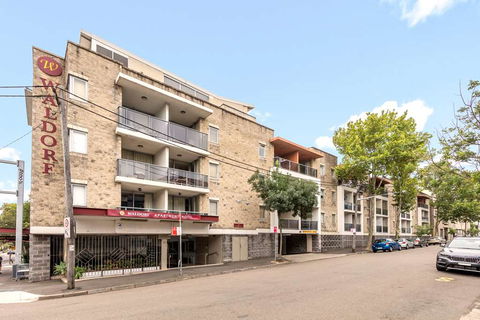 Nesuto Chippendale Sydney Apt Hotel - Rental Cars 0