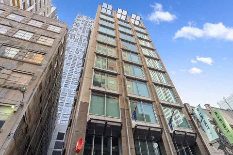 YEHS Hotel Melbourne CBD - Rental Cars 0