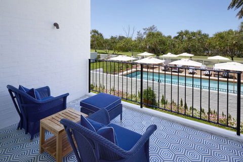 Halcyon House - Rental Cars 1