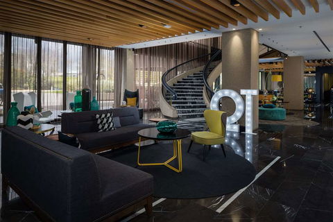 QT Canberra - Rental Cars 2