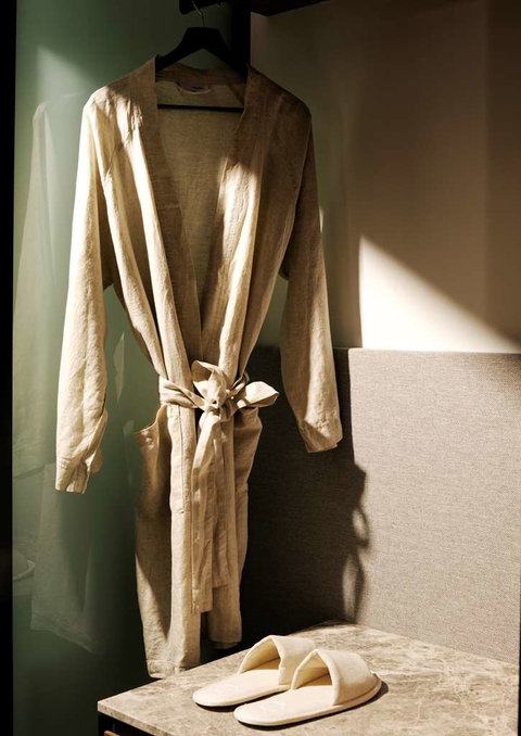 A By Adina Canberra - Rental Cars 8