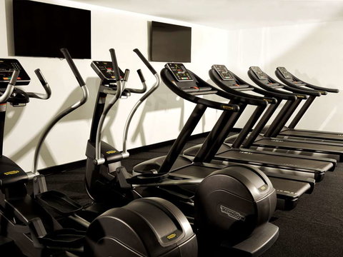 A By Adina Canberra - Rental Cars 12