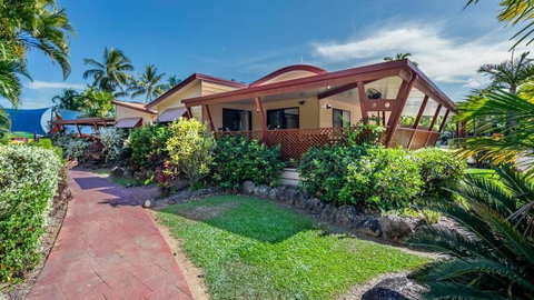 Ingenia Holidays Cairns Coconut - Rental Cars 1