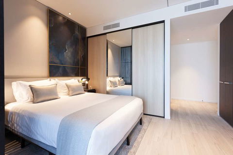 Skye Suites Green Square - Rental Cars 2