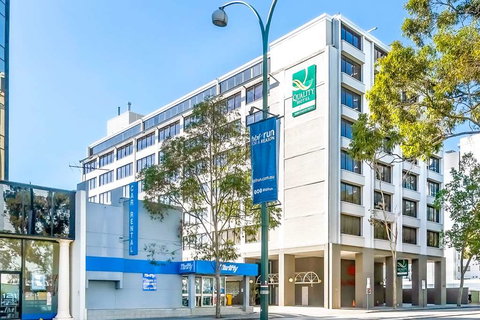 Quality Hotel Ambassador Perth - Rental Cars 0