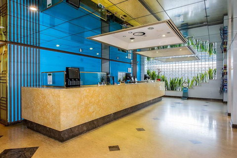 Quality Hotel Ambassador Perth - Rental Cars 1