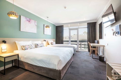 Watermark Glenelg - Rental Cars 2