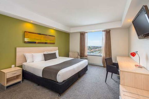 Mantra Tullamarine Hotel - Rental Cars 2