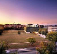 Little National Hotel - Rental Cars