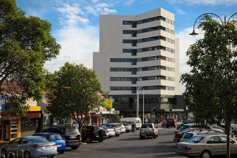 Apartments @ IKON Glen Waverley - Rental Cars 0