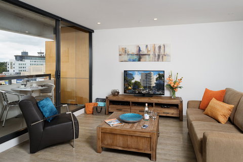 Apartments @ IKON Glen Waverley - Rental Cars 1
