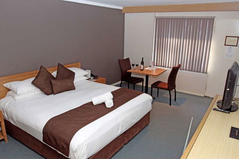 Hospitality Esperance, SureStay by BW - Rental Cars 1