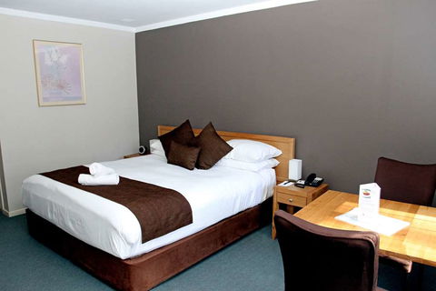 Hospitality Esperance, SureStay by BW - Rental Cars 2