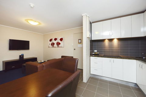 Ibis Styles Canberra - Rental Cars 36