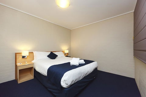 Ibis Styles Canberra - Rental Cars 24