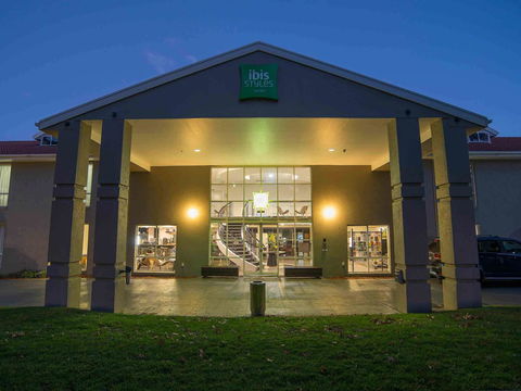Ibis Styles Canberra - Rental Cars 0