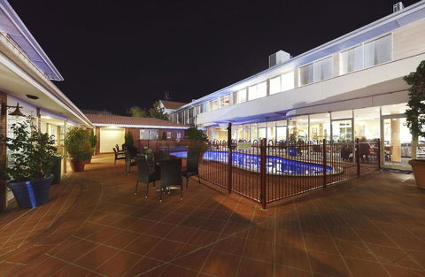 Ibis Styles Canberra - Rental Cars 28