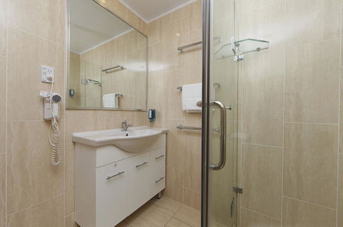 Ibis Styles Canberra - Rental Cars 11