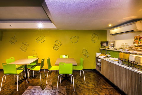 Ibis Budget Canberra - Rental Cars 11
