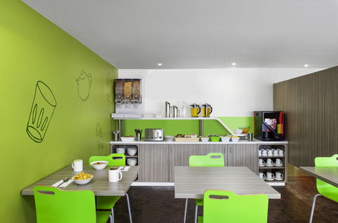 Ibis Budget Canberra - Rental Cars 12